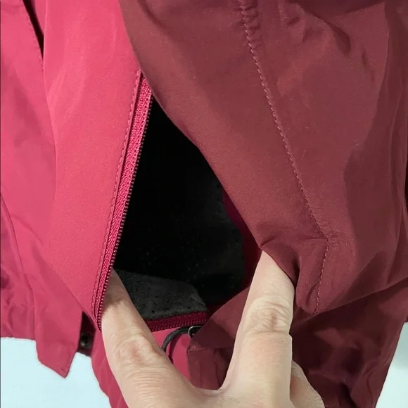 The North Face Women’s 3-in-1 Hooded Parka HyVent Magenta & Gray Size Small - Picture 8 of 17